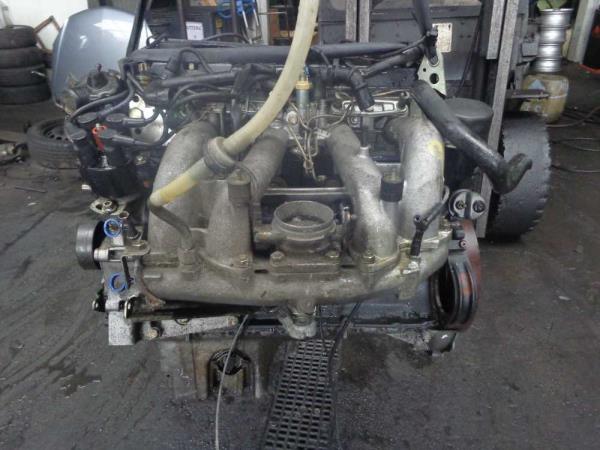 MOTEUR MERCEDES 1.8 ESSENCE CODE 102910 - Vue 4